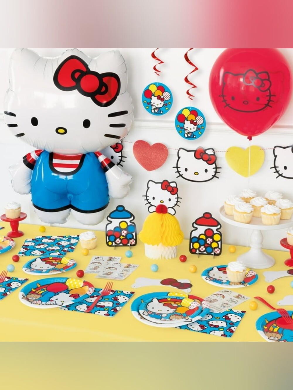 Hello Kitty Party In A Box! Design 2 www.sapphirebrandscollection.com